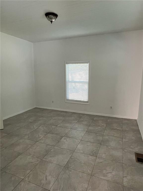 1110 Lyndon Avenue, Griffin, Georgia image 5
