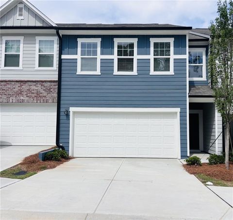 Townhouse For Sale - 3032 Osier Circle<br/> Douglas County, Douglasville, GA 30135