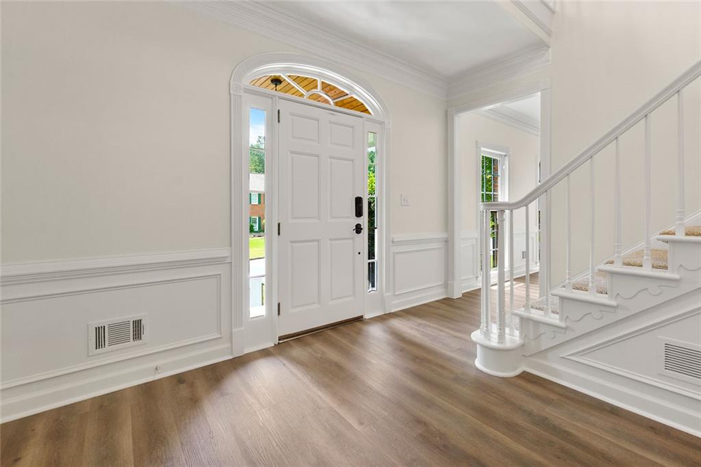 10645 Tuxford Drive, Alpharetta, Georgia image 6