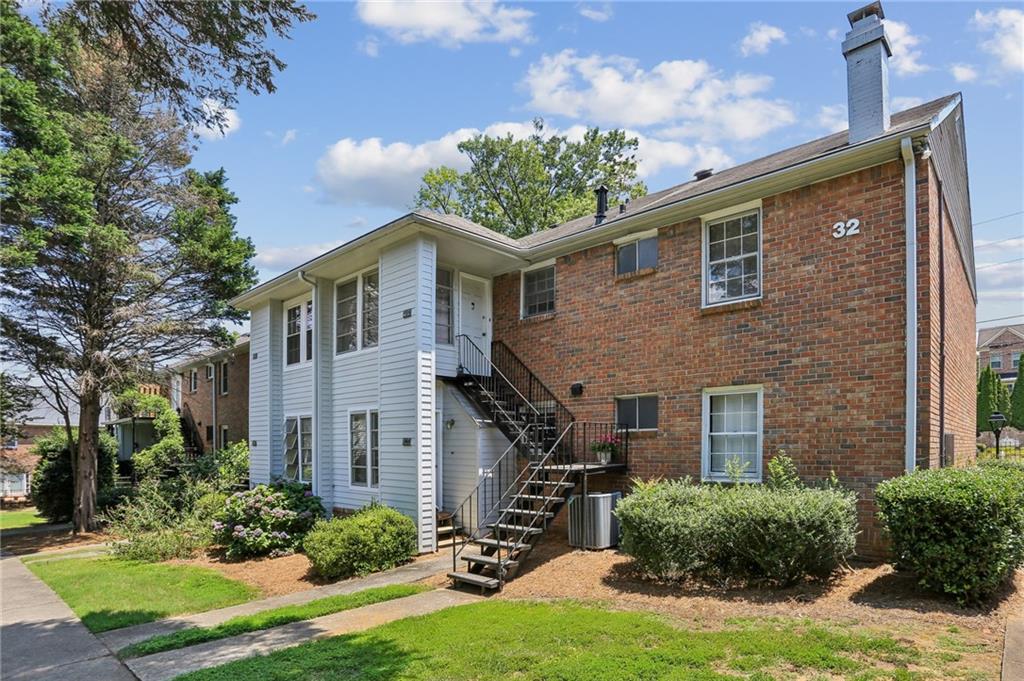 Raleigh Square - Residential