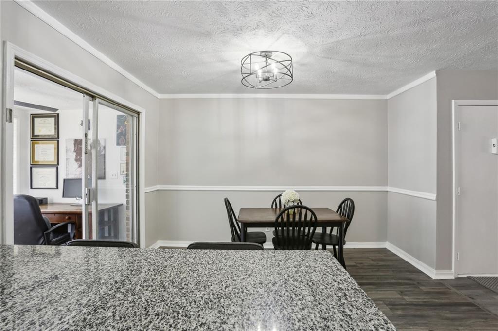 6700 Roswell Road NW 32C