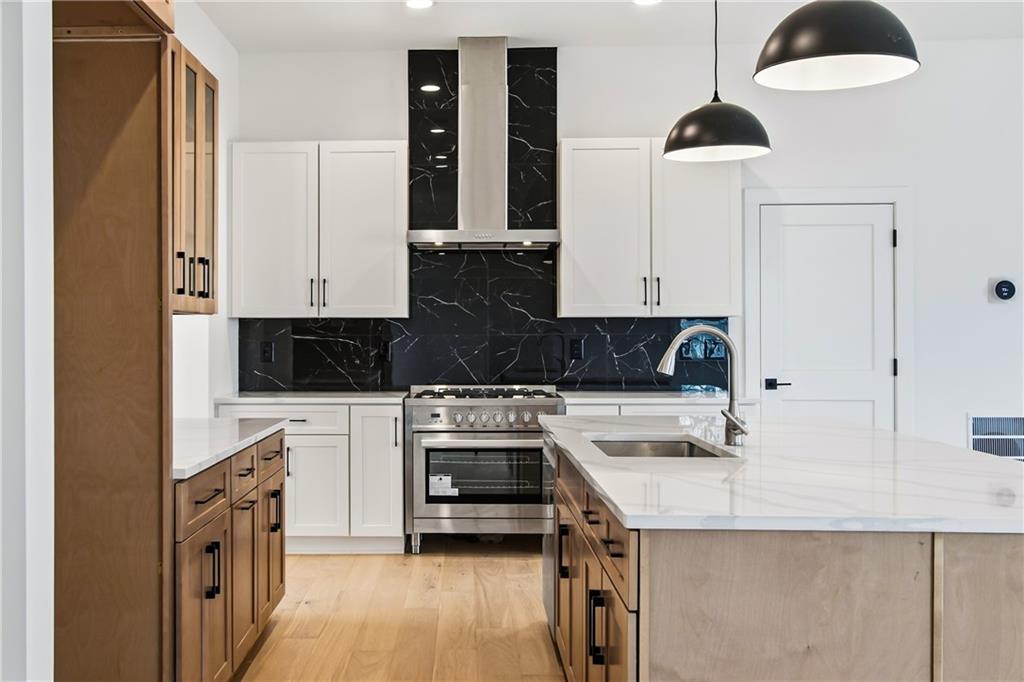 1195 Warfield Street NW