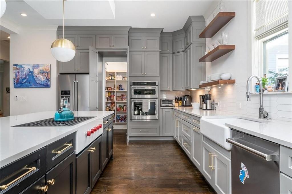 216 Haralson Lane NE