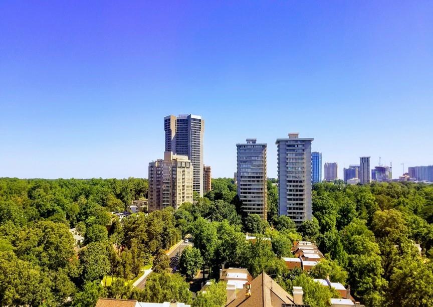 Parklane on Peachtree - Residential