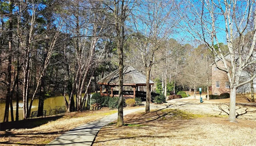 Atlanta, Georgia 30319, United States, 2 Bedrooms Bedrooms, ,3 BathroomsBathrooms,Residential,Active,88094