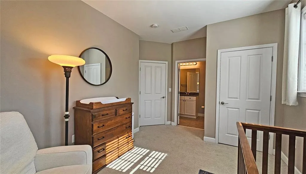 Atlanta, Georgia 30319, United States, 2 Bedrooms Bedrooms, ,3 BathroomsBathrooms,Residential,Active,88094