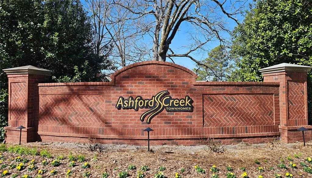 Atlanta, Georgia 30319, United States, 2 Bedrooms Bedrooms, ,3 BathroomsBathrooms,Residential,Active,88094