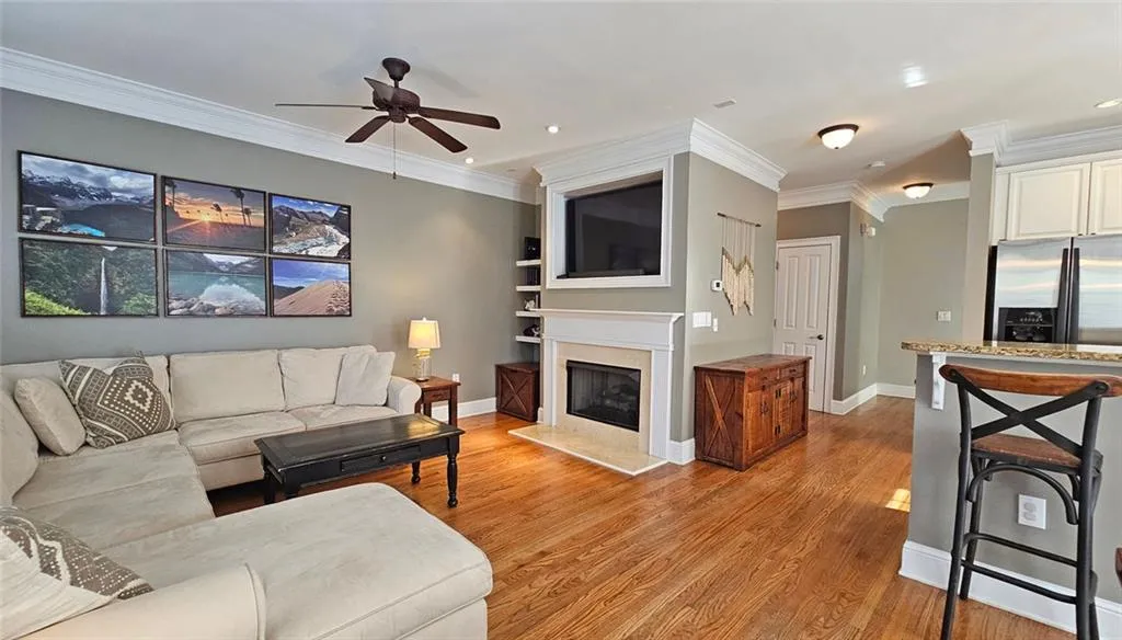 Atlanta, Georgia 30319, United States, 2 Bedrooms Bedrooms, ,3 BathroomsBathrooms,Residential,Active,88094