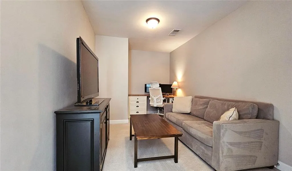 Atlanta, Georgia 30319, United States, 2 Bedrooms Bedrooms, ,3 BathroomsBathrooms,Residential,Active,88094