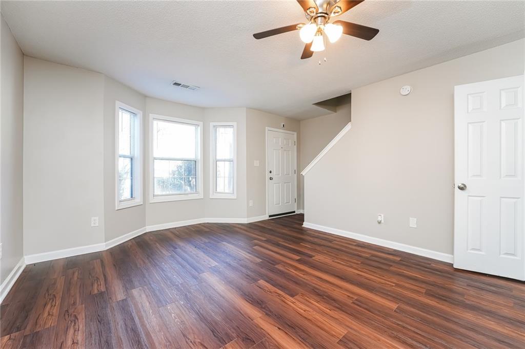 7077 Ravenwood Lane