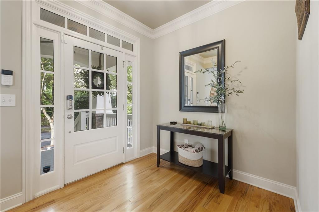 1638 Gilstrap Lane NW