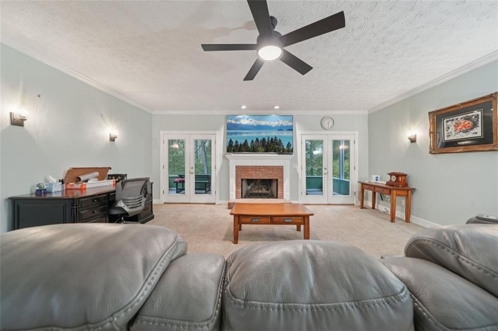 790 BLACKBERRY Trail