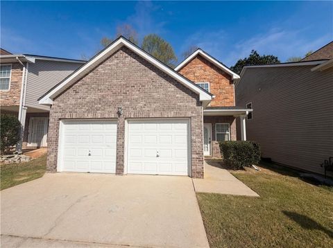 Homes For Sale - 8806 Seneca Road<br/> Palmetto, GA 30268