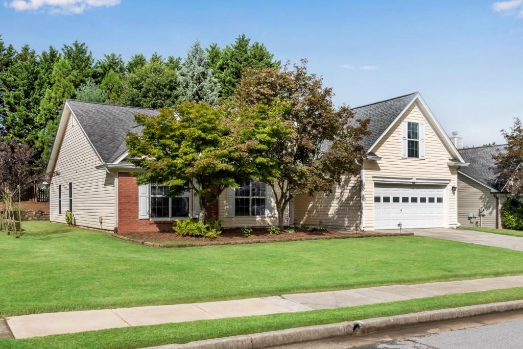 2250 Charleston Oak Circle