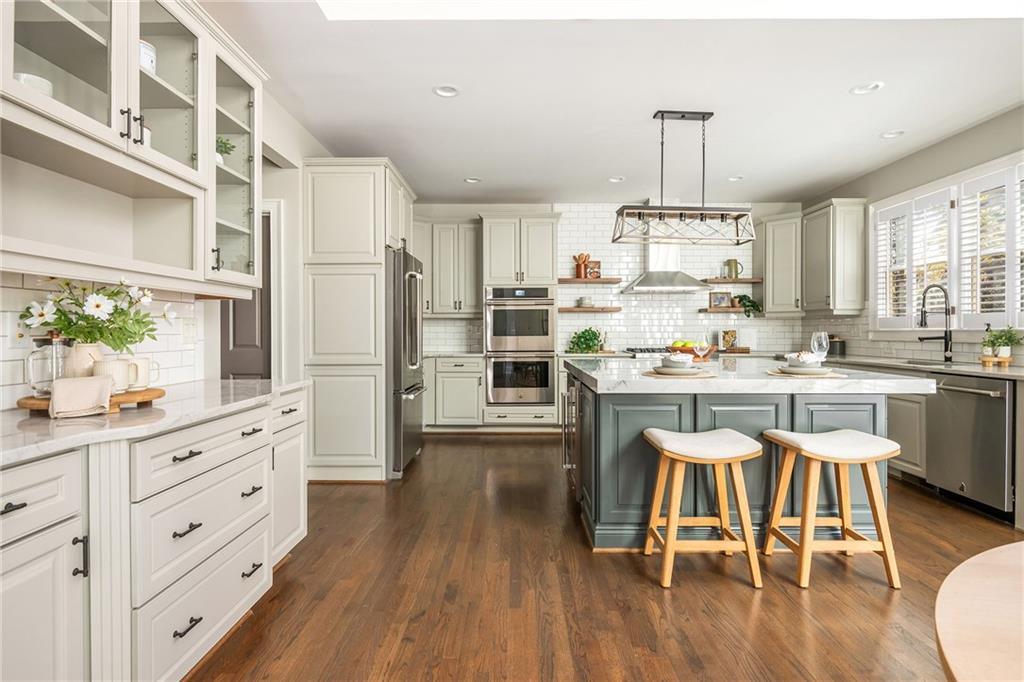 12350 Charlotte Drive