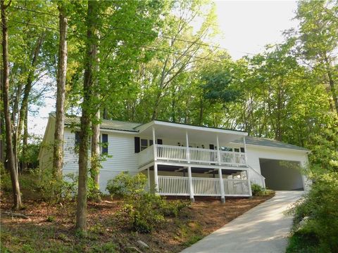 Photo of 183 Laurel Heights Drive, Dahlonega, GA 30533 (MLS # 7755964)