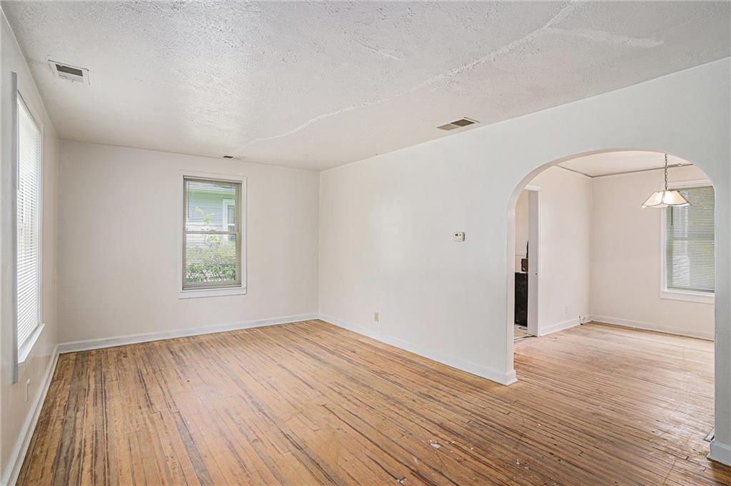 2447 Crestview Avenue, Decatur, Georgia image 7