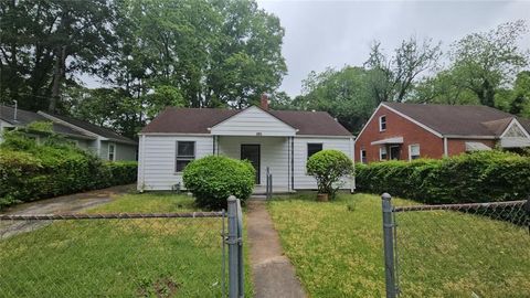 2447 Crestview Avenue Decatur GA 30032