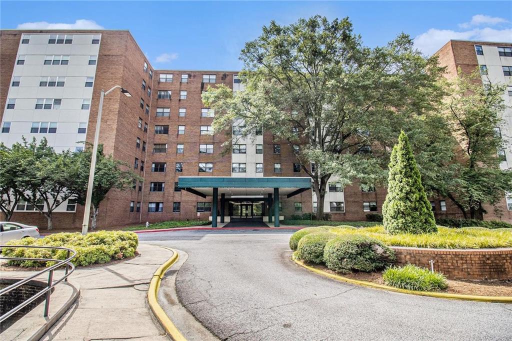 2965 Pharr Court #714, Atlanta, Georgia image 1