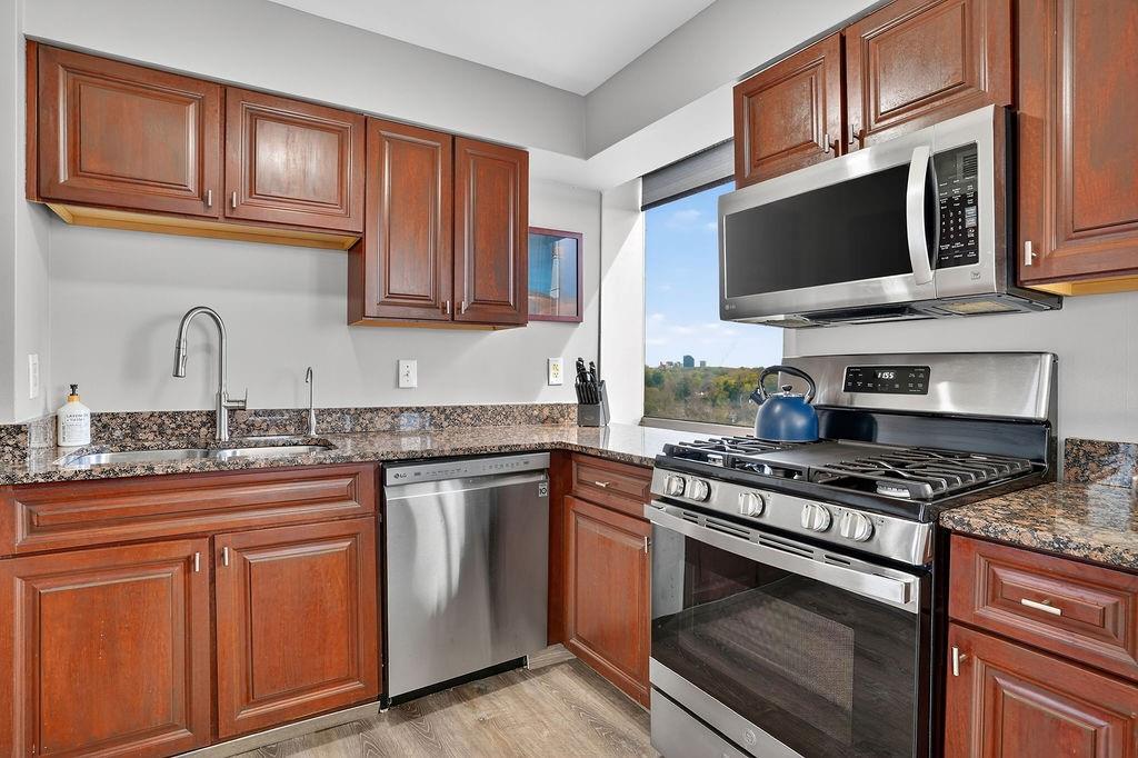 2479 Peachtree Road NE 1517