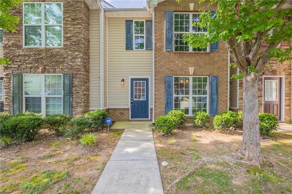 1851 Grove Way, Hampton, Georgia image 1