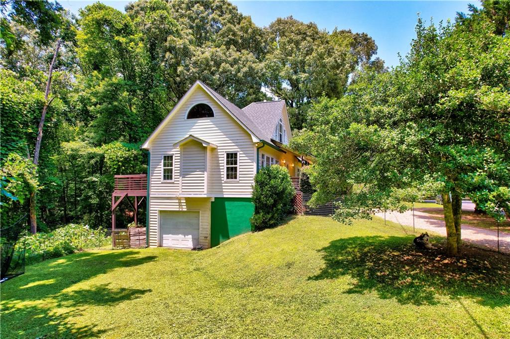 279 Gartrell Street