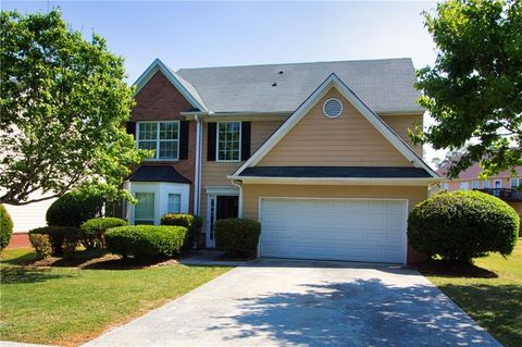 Homes For Rent - 3292 Shady Valley Court<br/> Loganville, GA 30052