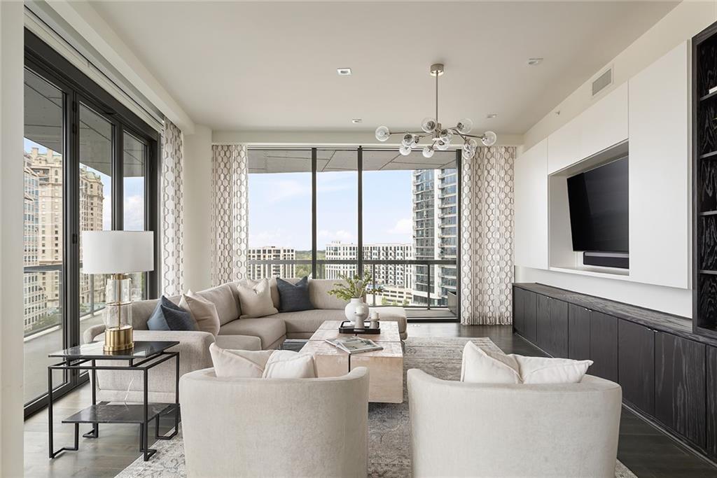 3107 Peachtree Road NE 1101