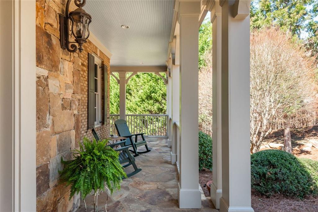 930 Shepards Court, Roswell, Georgia image 8