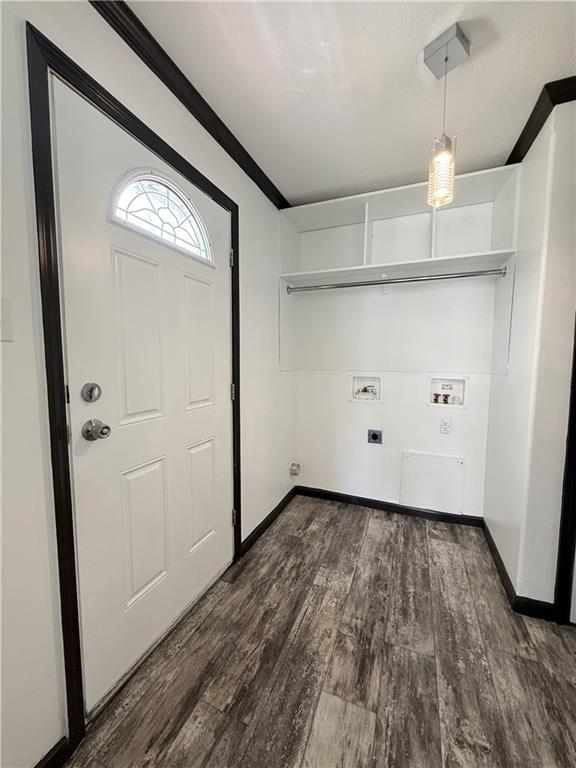 51 E Cardinal Lane