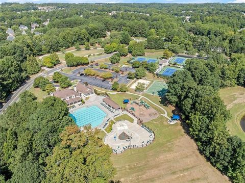 A home in Dacula