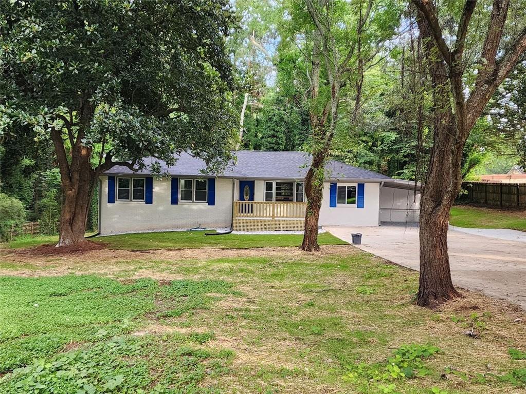 718 SPRINGLAKE Road