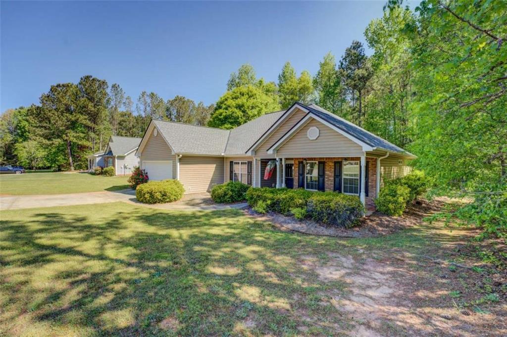 1361 Stag Run Dr Dr, Mansfield, Georgia image 2