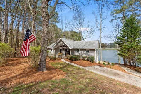 Homes For Sale - 7180 Lakemond Court<br/> Villa Rica, GA 30180