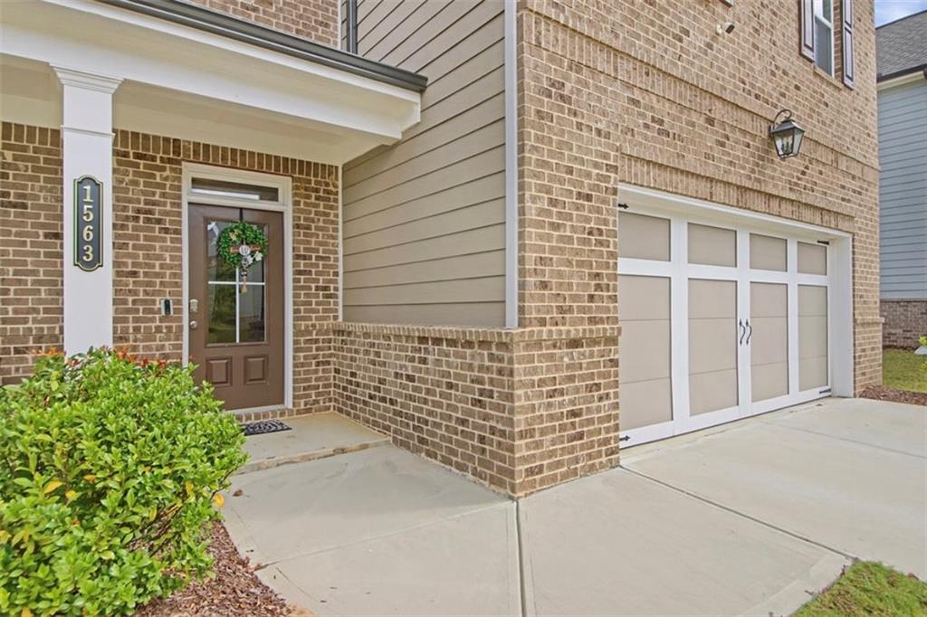 1563 Dover Creek Lane