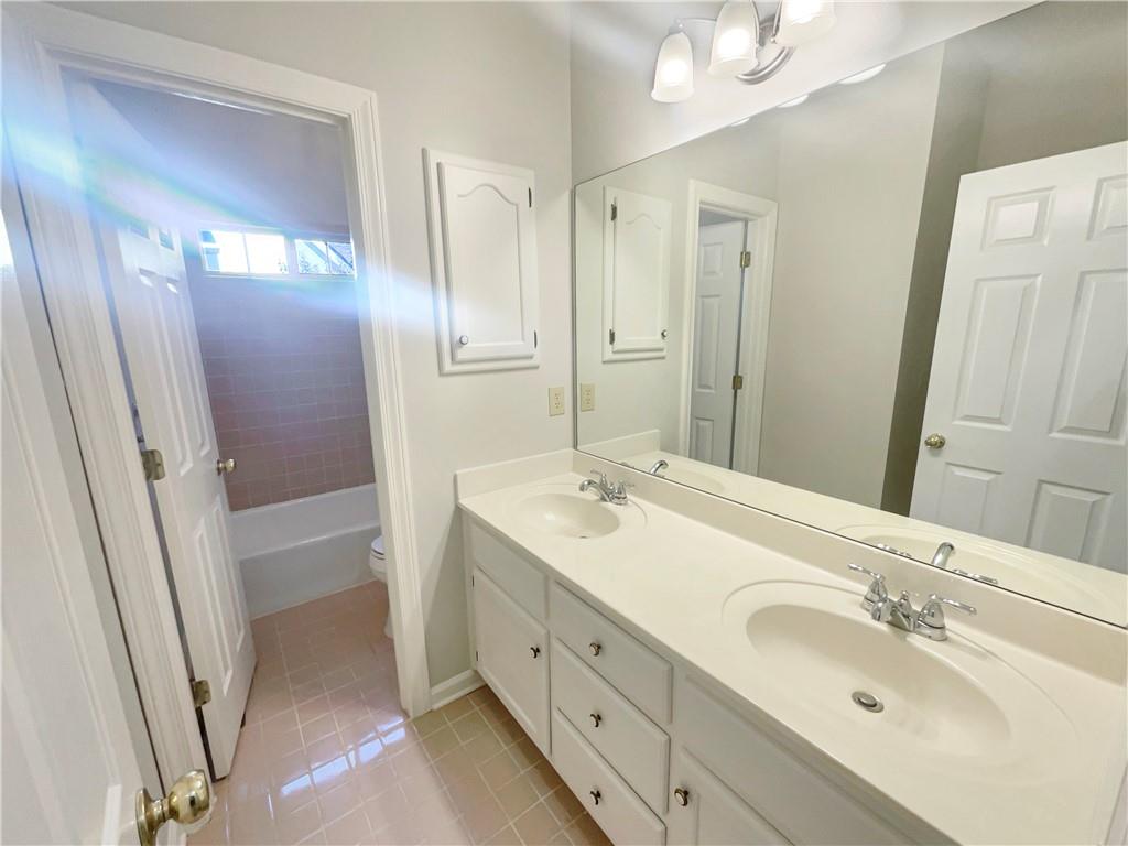 Fields Pond - Residential