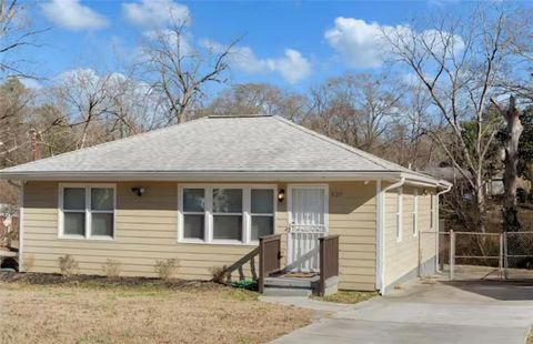 326 Camfield Court SW Atlanta GA 30310