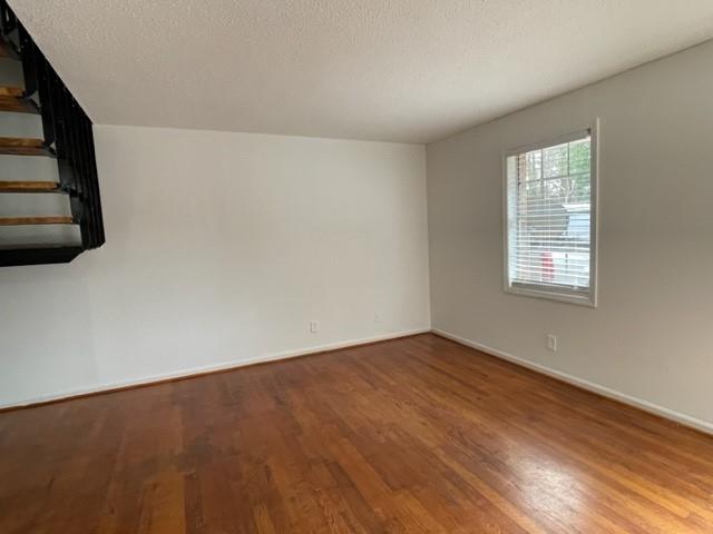 3882 Parklane Drive