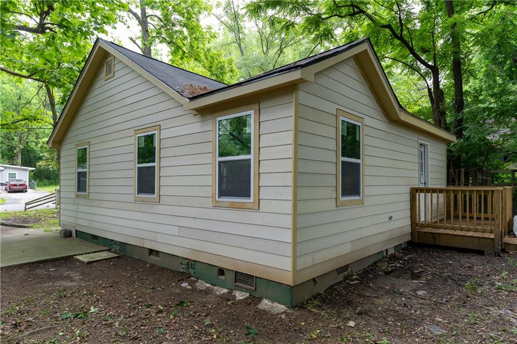 2064 Chicago Ave. NW