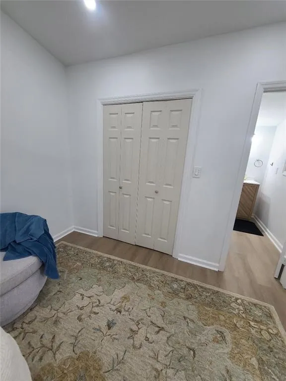 Atlanta, Georgia 30324, United States, 3 Bedrooms Bedrooms, ,2 BathroomsBathrooms,Residential,Active,240653