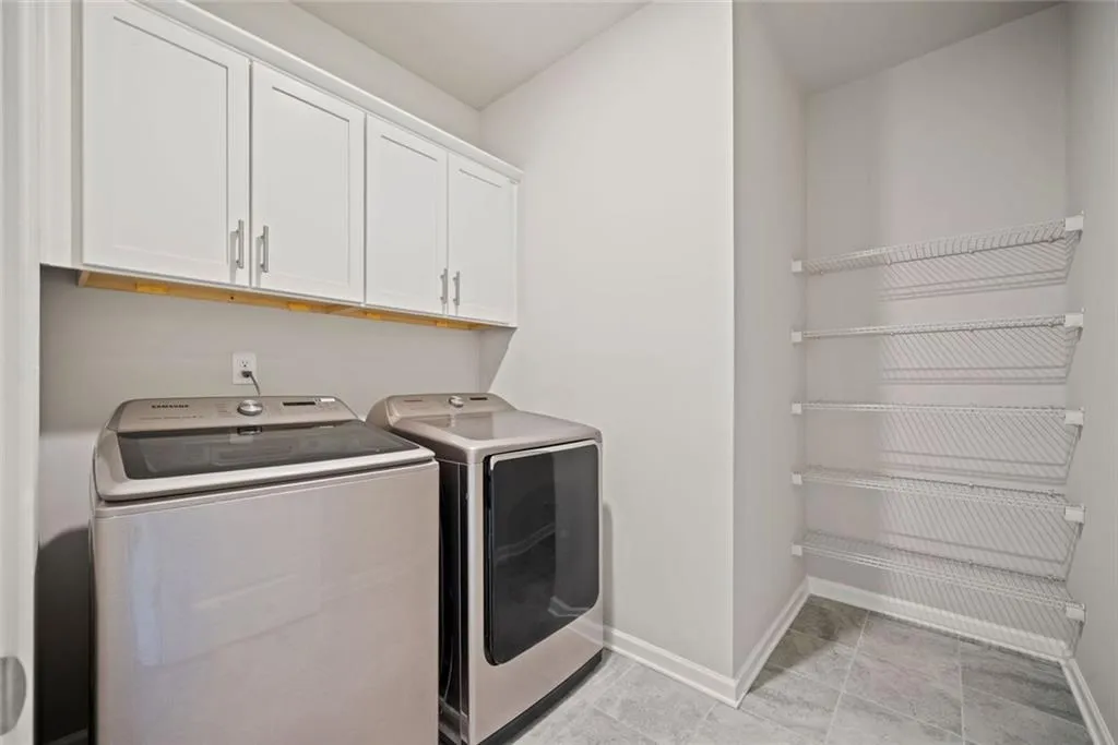 Doraville, Georgia 30360, United States, 4 Bedrooms Bedrooms, ,4 BathroomsBathrooms,Residential,Active,169424