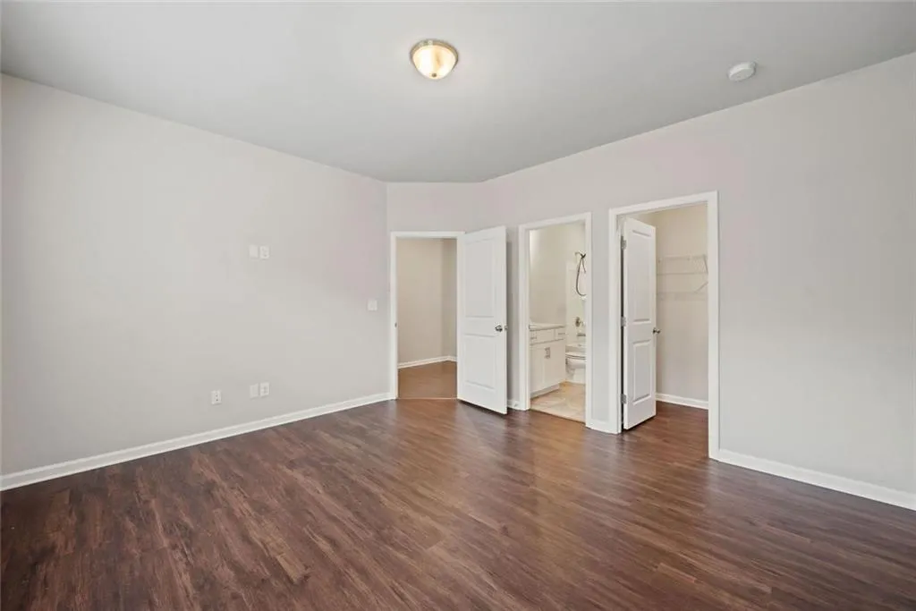 Doraville, Georgia 30360, United States, 4 Bedrooms Bedrooms, ,4 BathroomsBathrooms,Residential,Active,169424