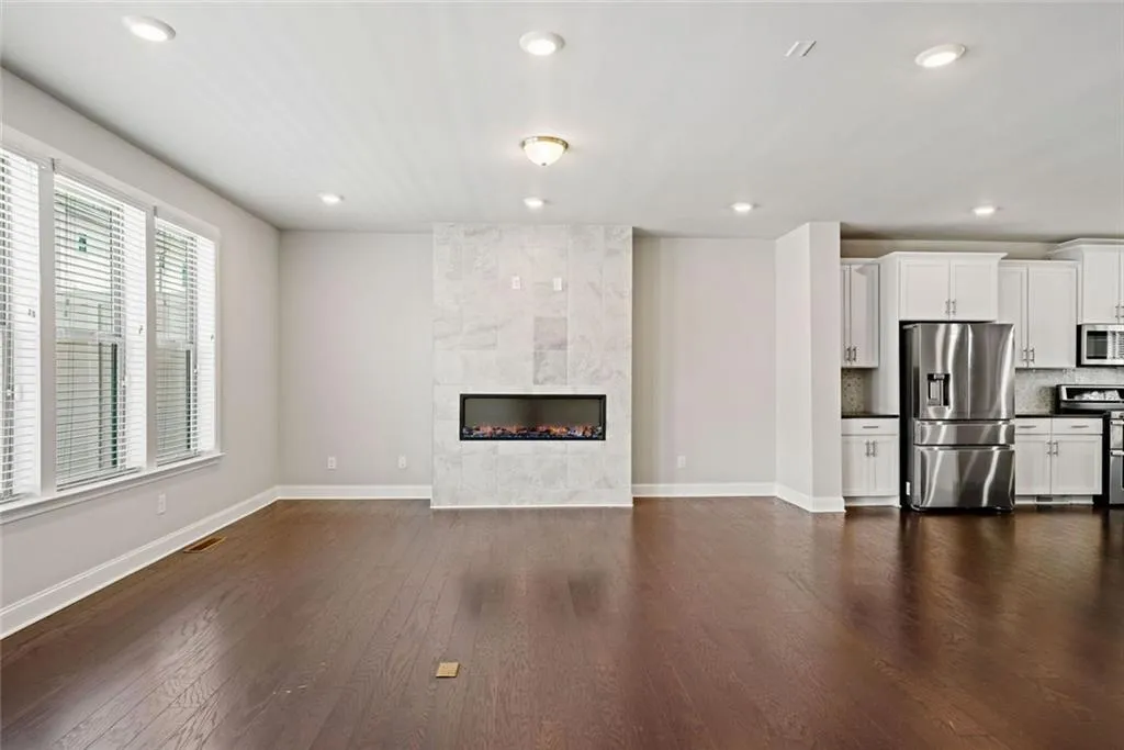 Doraville, Georgia 30360, United States, 4 Bedrooms Bedrooms, ,4 BathroomsBathrooms,Residential,Active,169424