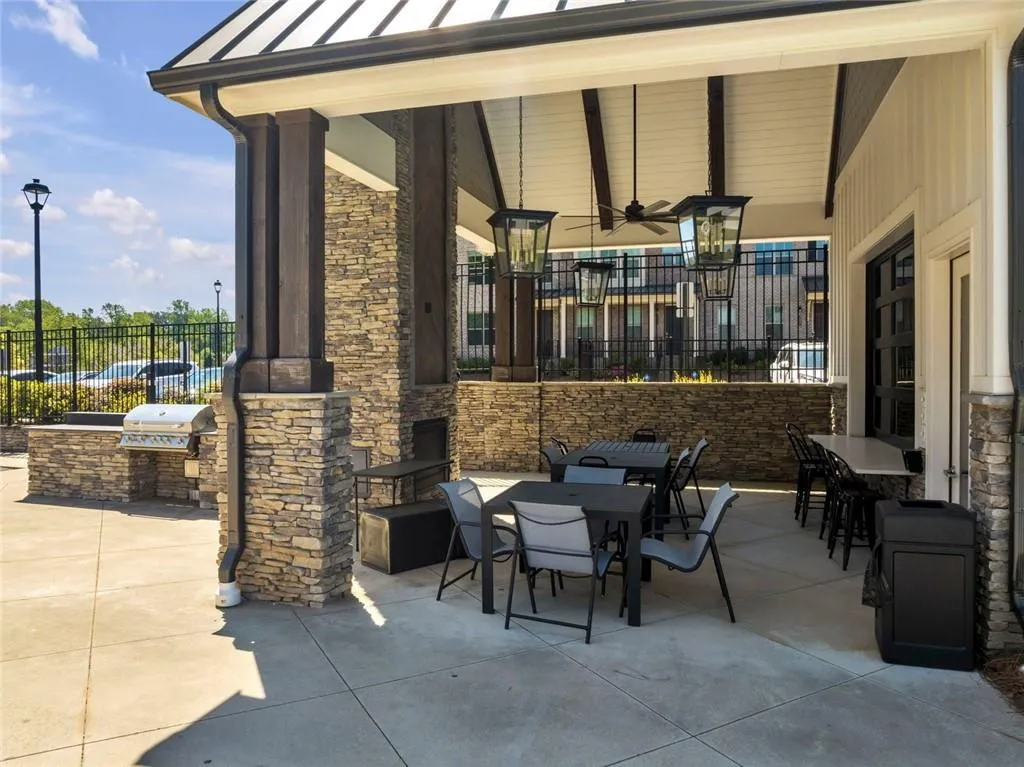 Doraville, Georgia 30360, United States, 4 Bedrooms Bedrooms, ,4 BathroomsBathrooms,Residential,Active,169424