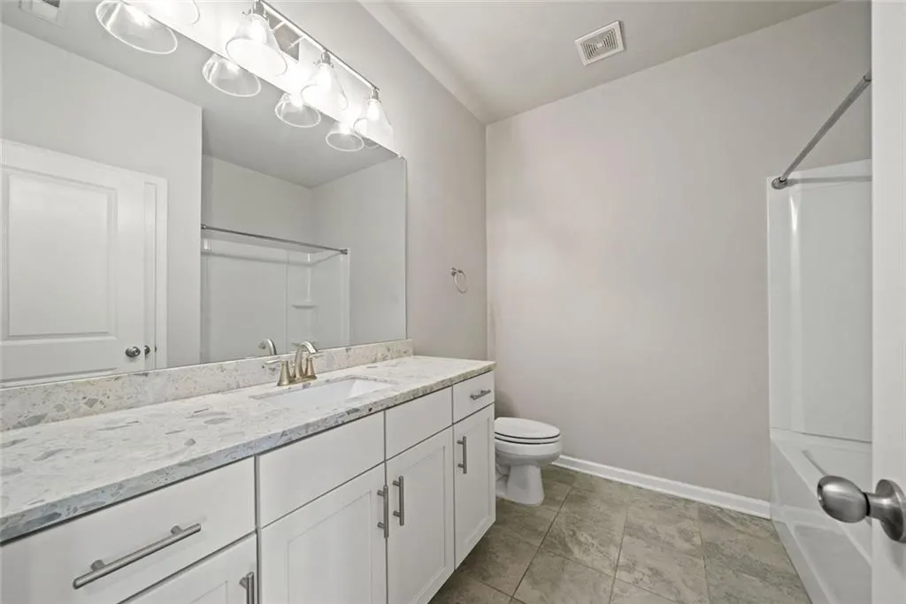 Doraville, Georgia 30360, United States, 4 Bedrooms Bedrooms, ,4 BathroomsBathrooms,Residential,Active,169424