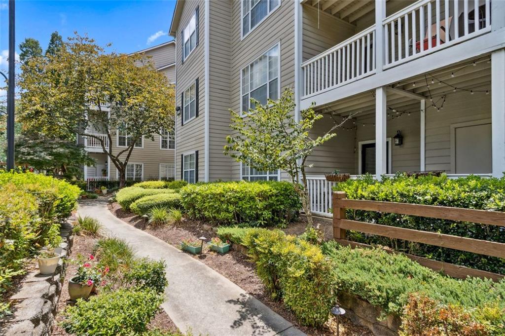 Parkwood Place - Residential