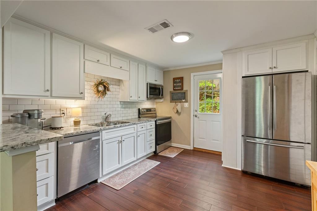 115 Maple Leaf Drive, Dahlonega, Georgia image 14