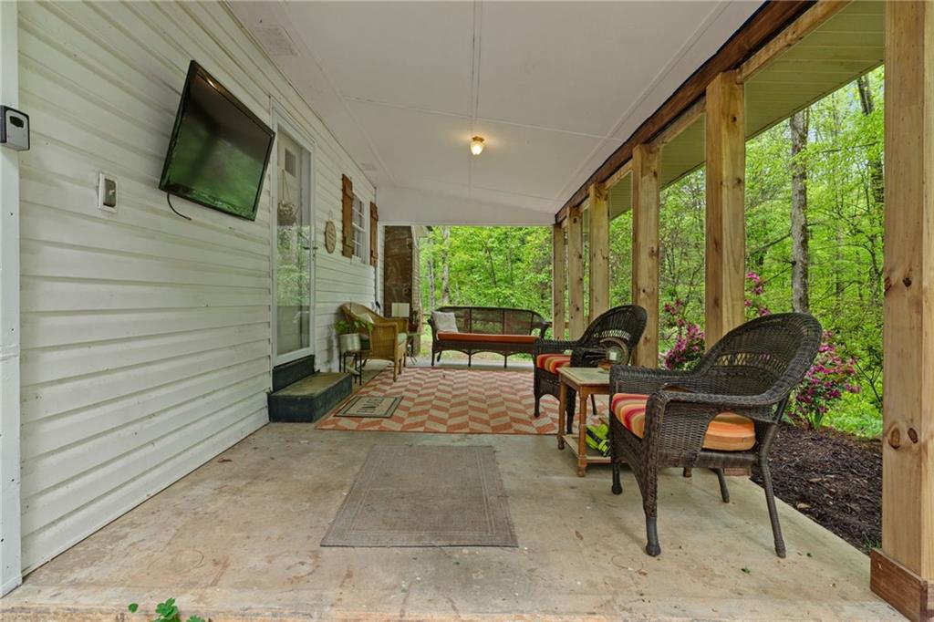 115 Maple Leaf Drive, Dahlonega, Georgia image 3