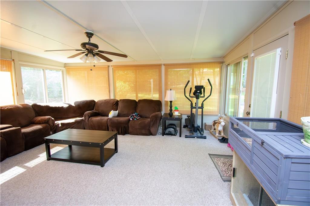 1719 Highway 81 W