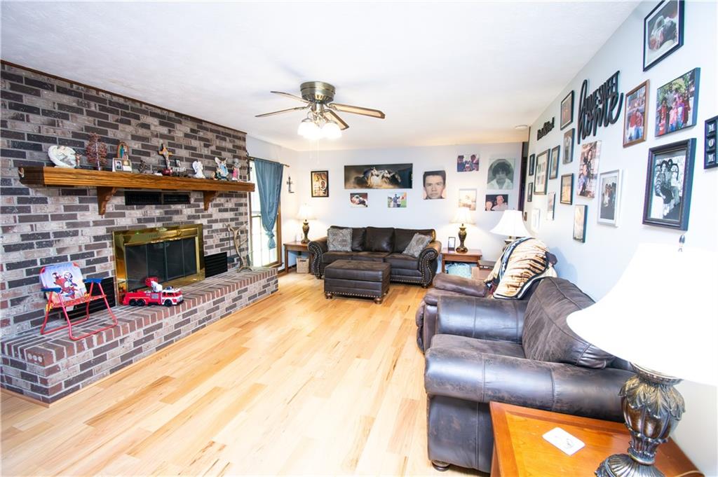 1719 Highway 81 W